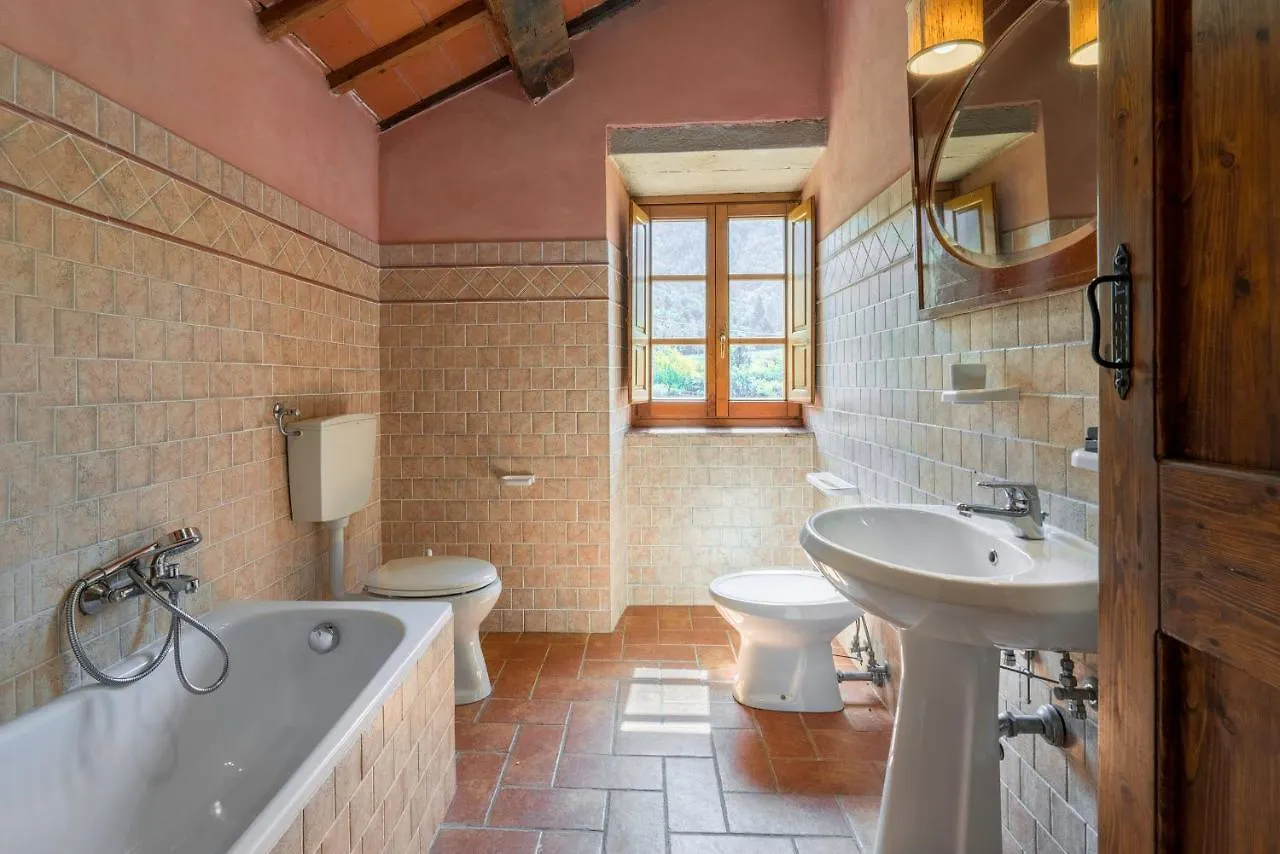 Colle Degli Ulivi - Pool, Nature, Relax Holiday Home Cortona, Italia Cortona